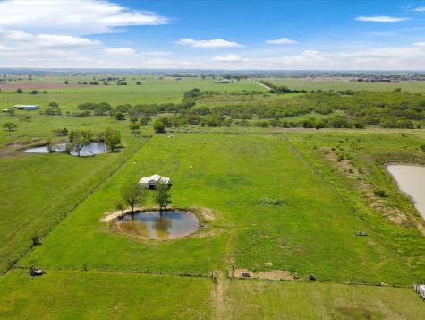 5853 County Road 1017 Joshua TX 76058