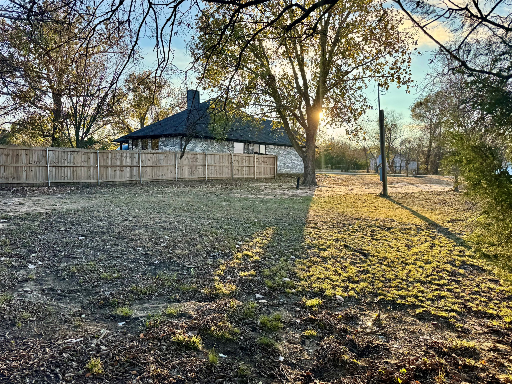 511 Beavers Drive Southmayd TX 75092