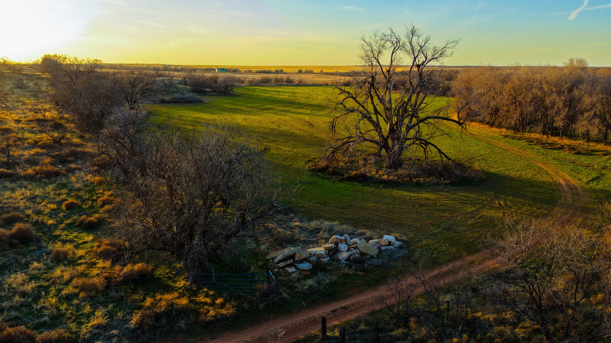 16820 County Road L Childress TX 79201