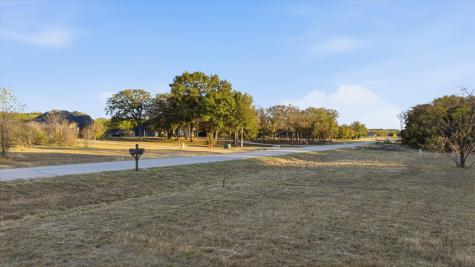 417 Acorn Trail Granbury TX 76049