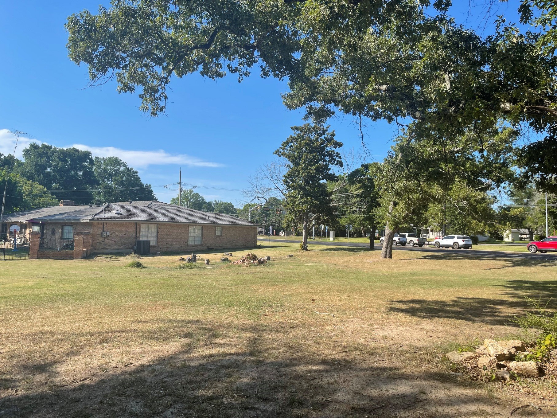 902 Palestine Street Athens TX 75751