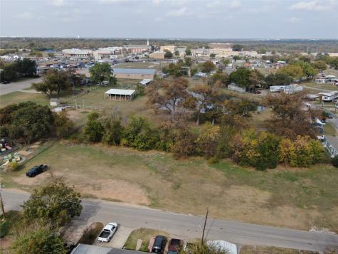 6019 Mccullar Street Haltom City TX 76117