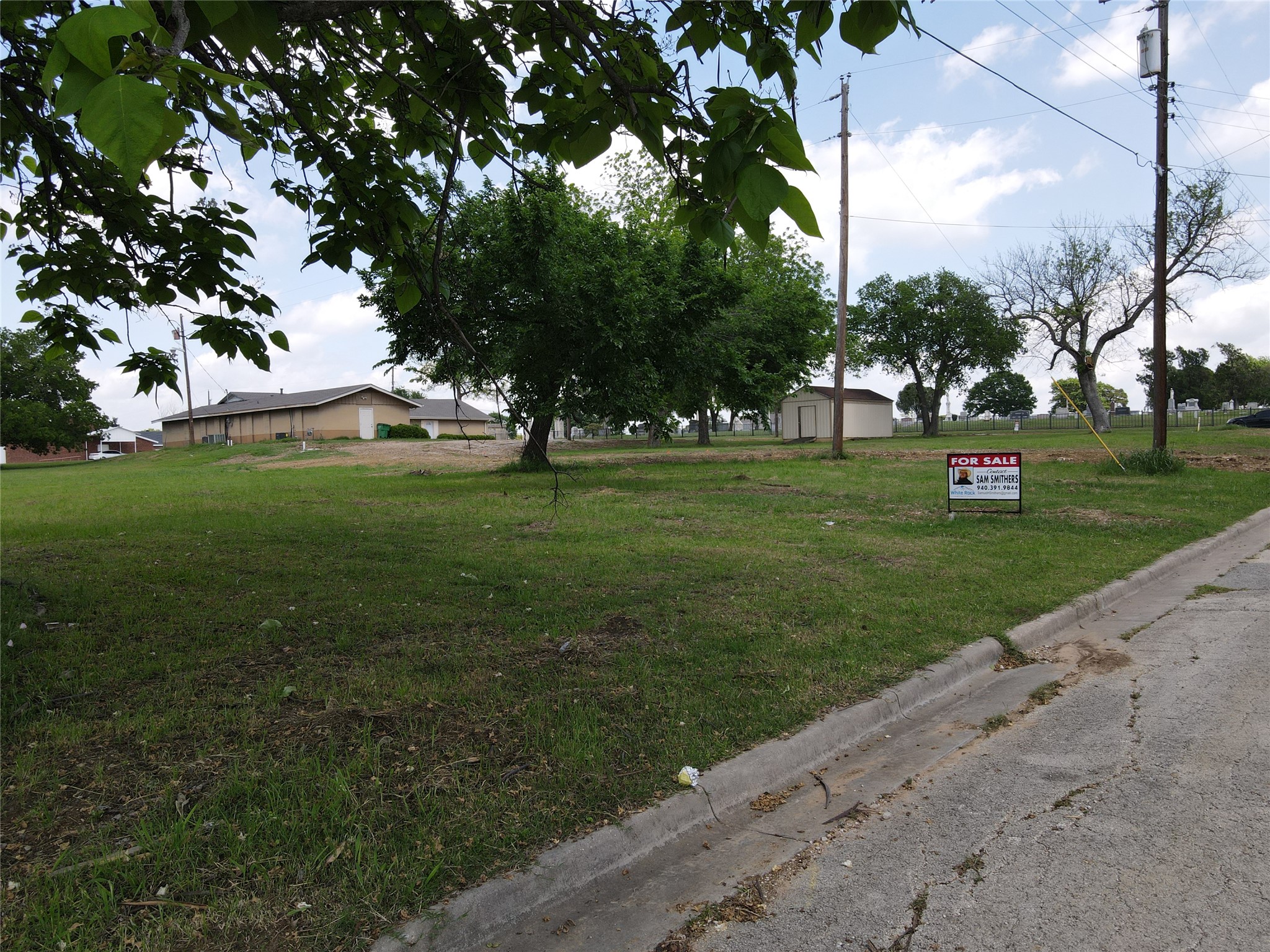 1617 Belcher Avenue Gainesville TX 76240