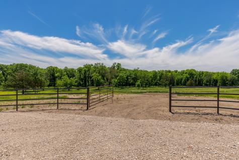 1800 North Lincoln Park Road Van Alstyne TX 75495