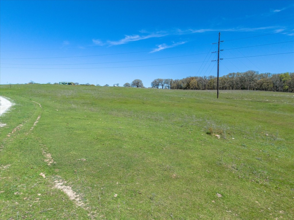 1230 County Road 2475 Alvord TX 76225