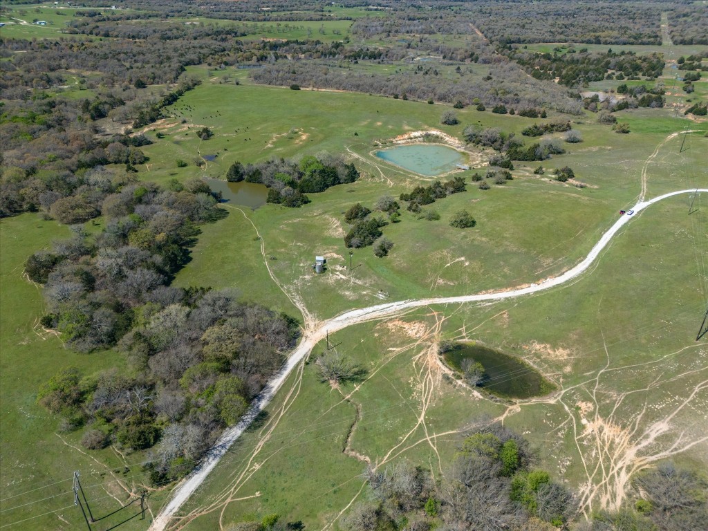 1230 County Road 2475 Alvord TX 76225