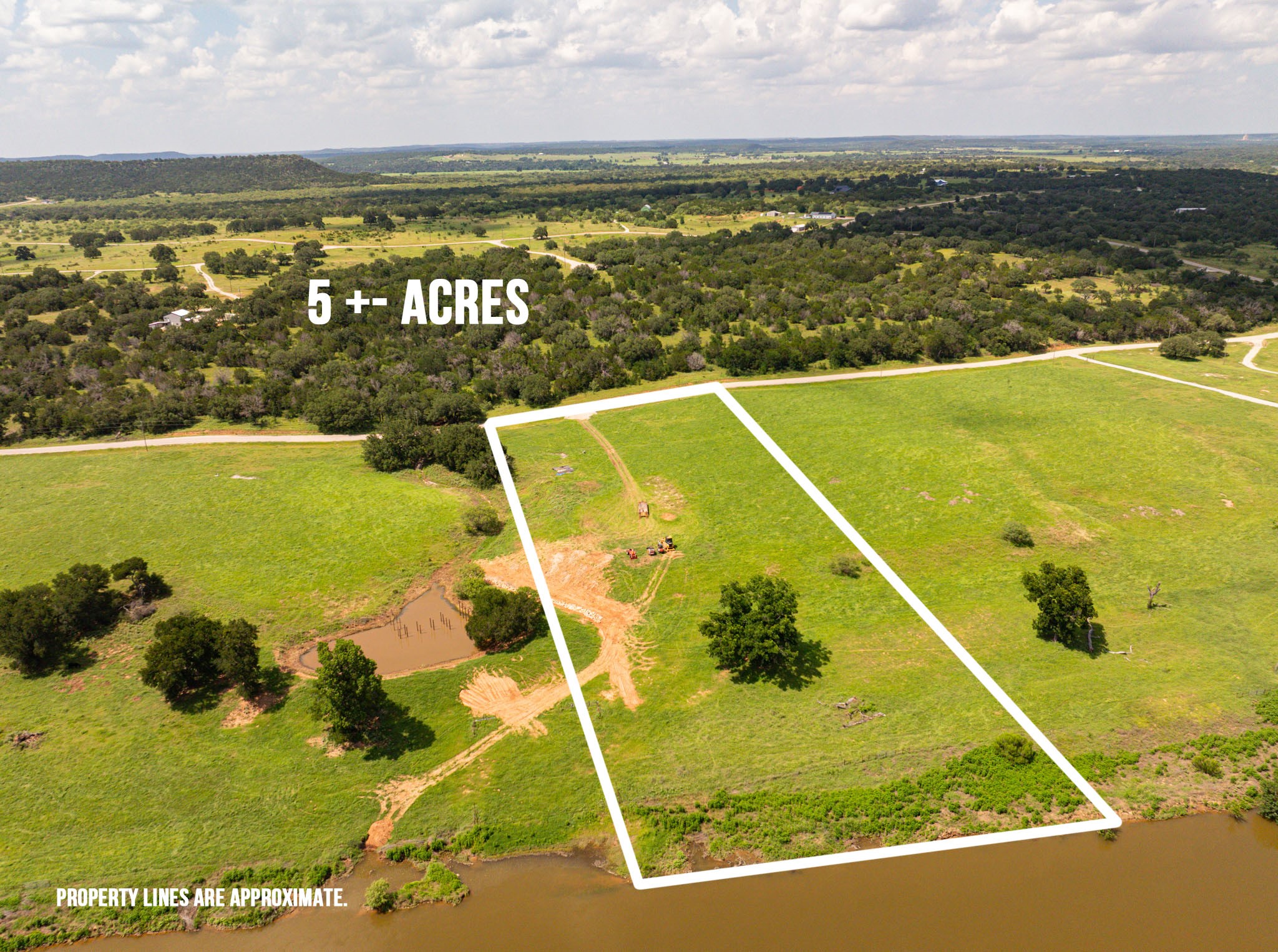 2105 River Shoals Road Mineral Wells TX 76067