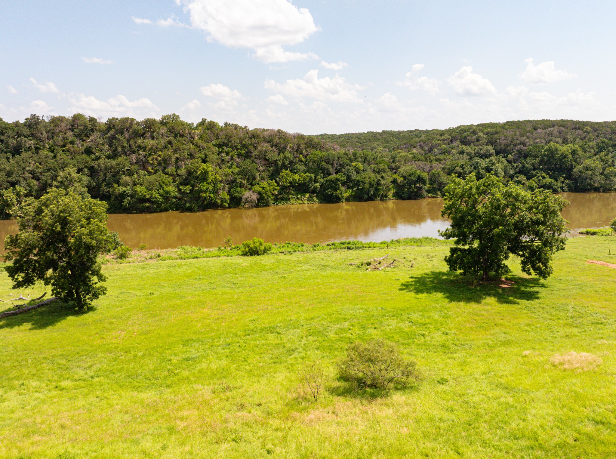 2105 River Shoals Road Mineral Wells TX 76067