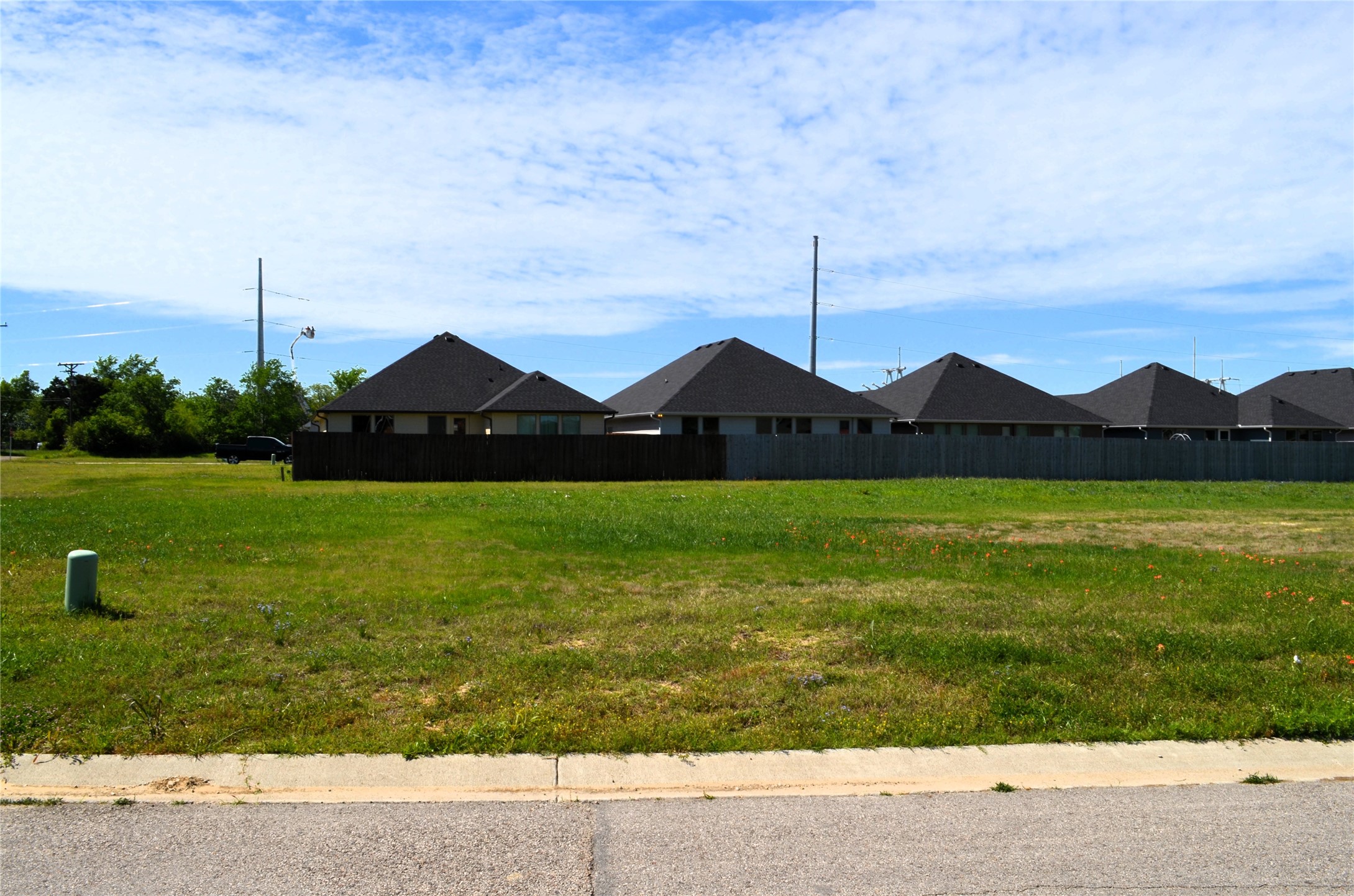 305 Preston Road Mabank TX 75147