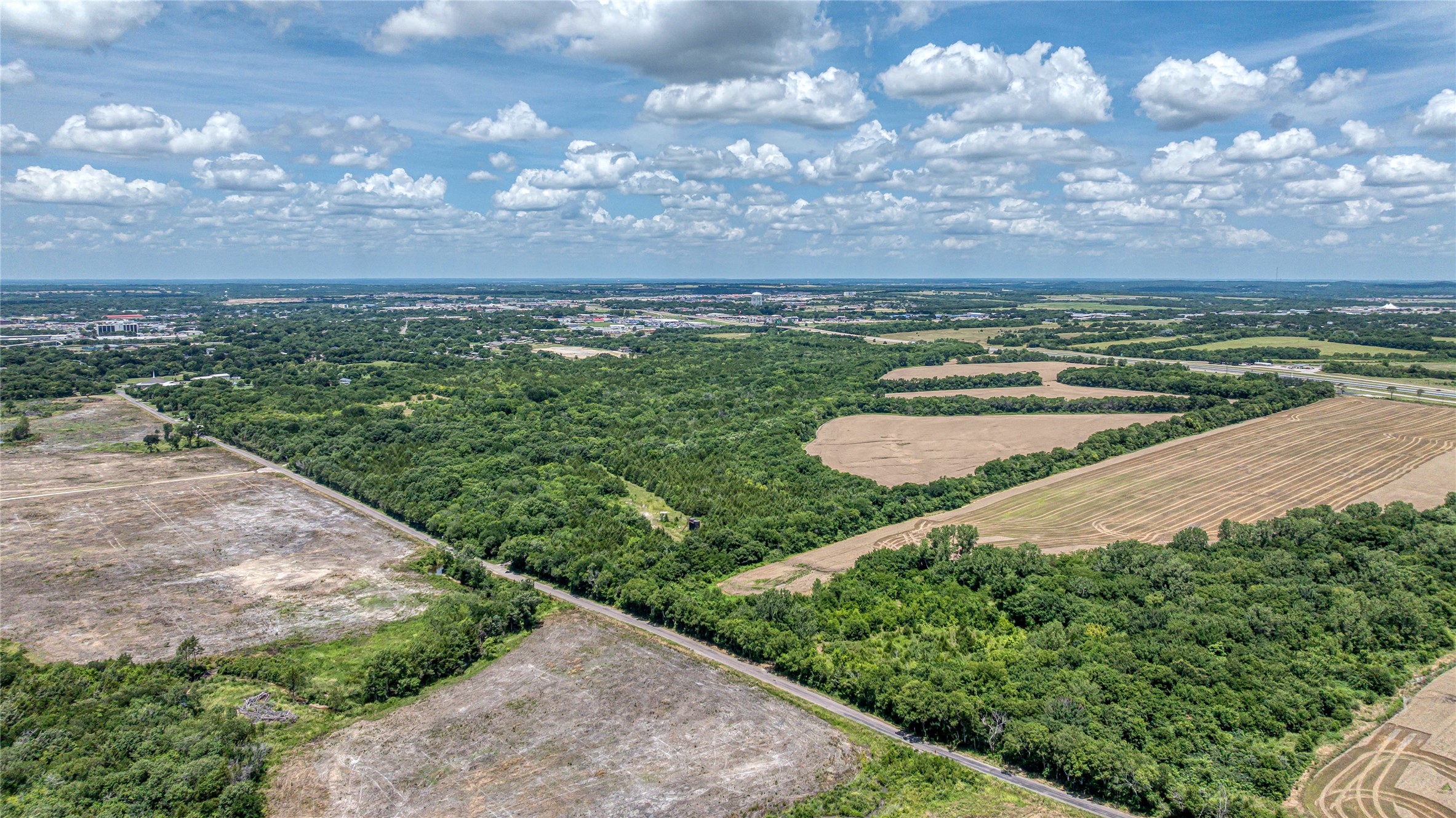 2800 E 82 Highway Sherman TX 75090