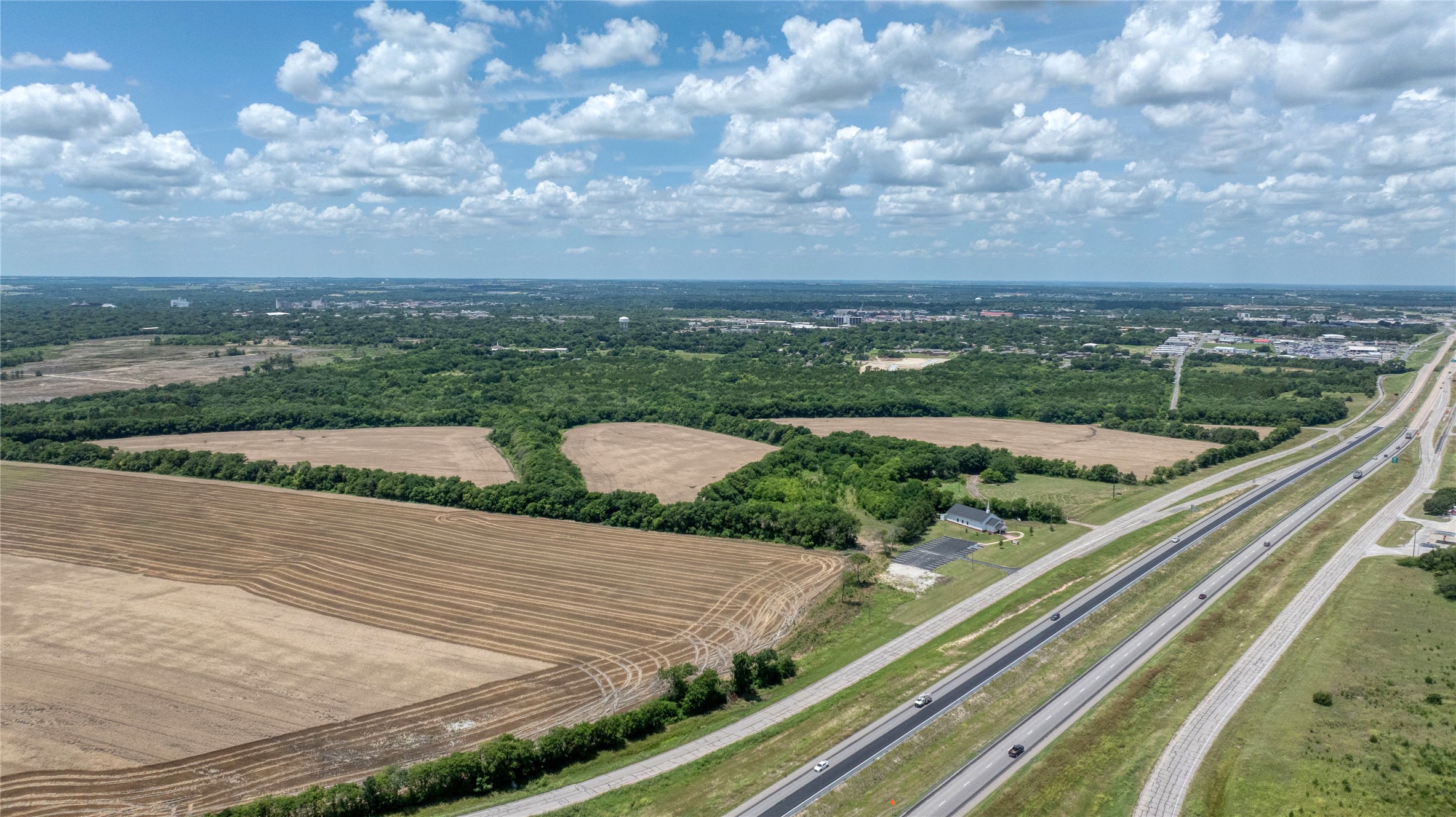 2800 E 82 Highway Sherman TX 75090