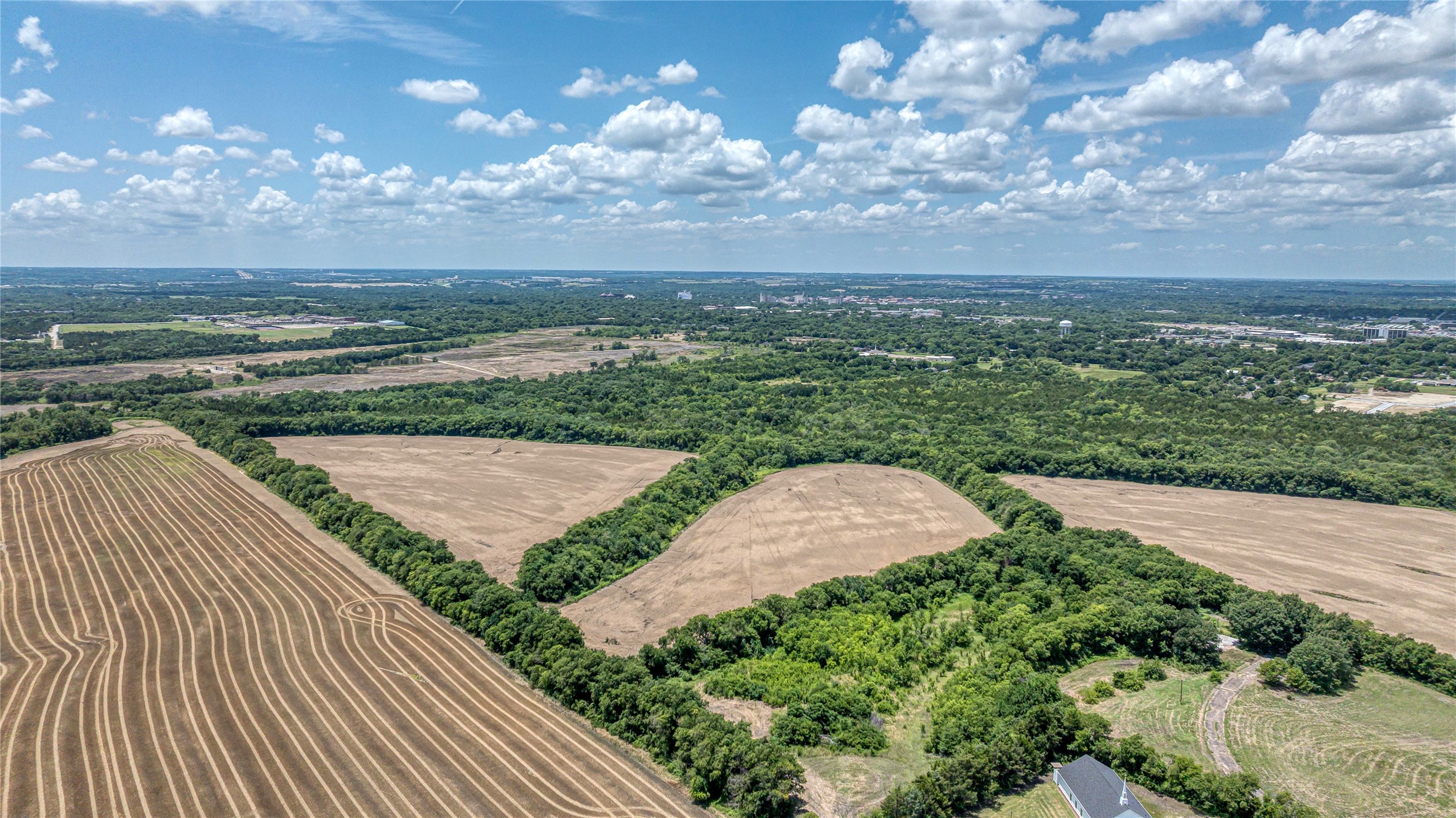 2800 E 82 Highway Sherman TX 75090