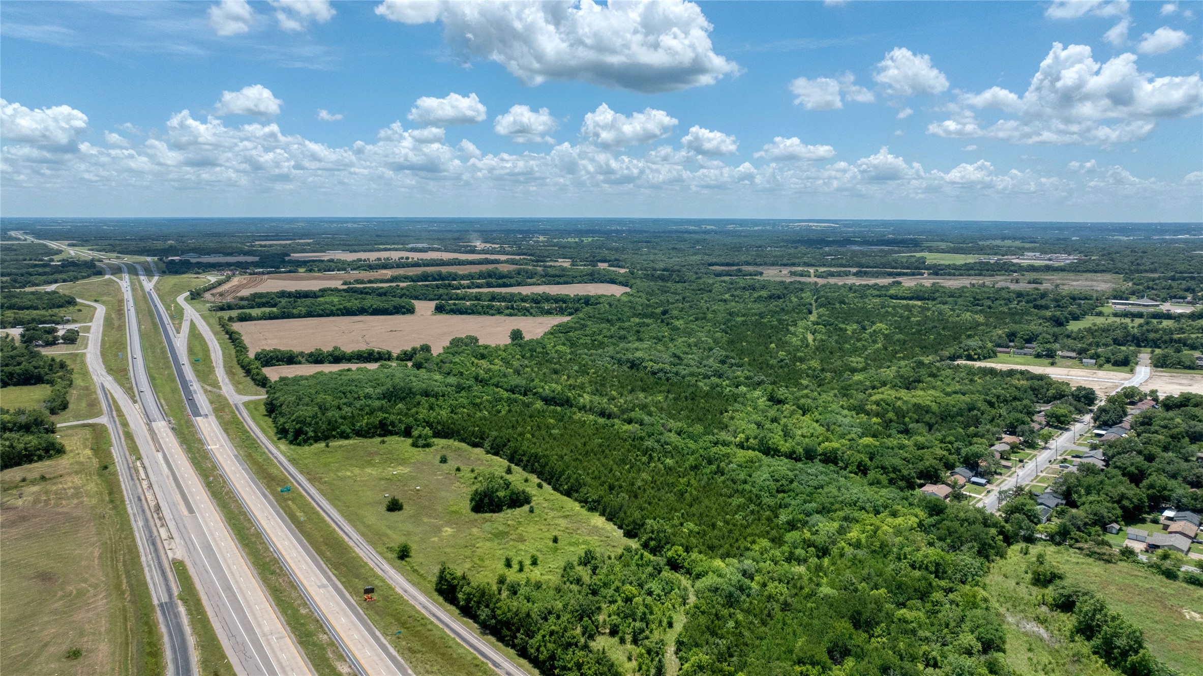 2800 E 82 Highway Sherman TX 75090