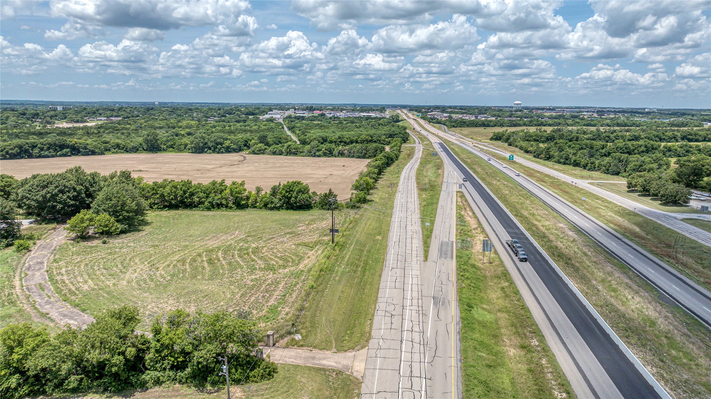 2800 E 82 Highway Sherman TX 75090
