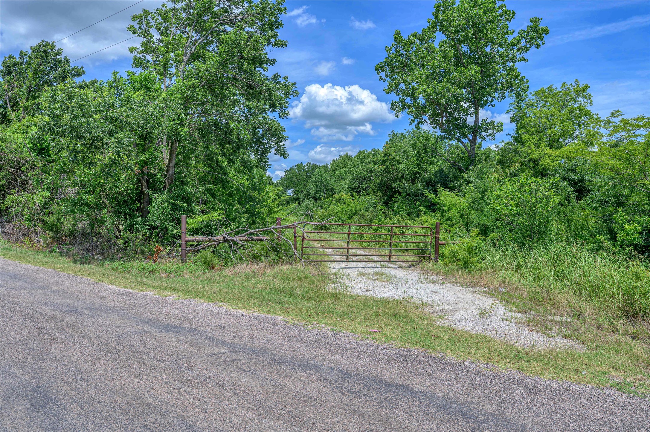 2800 E 82 Highway Sherman TX 75090