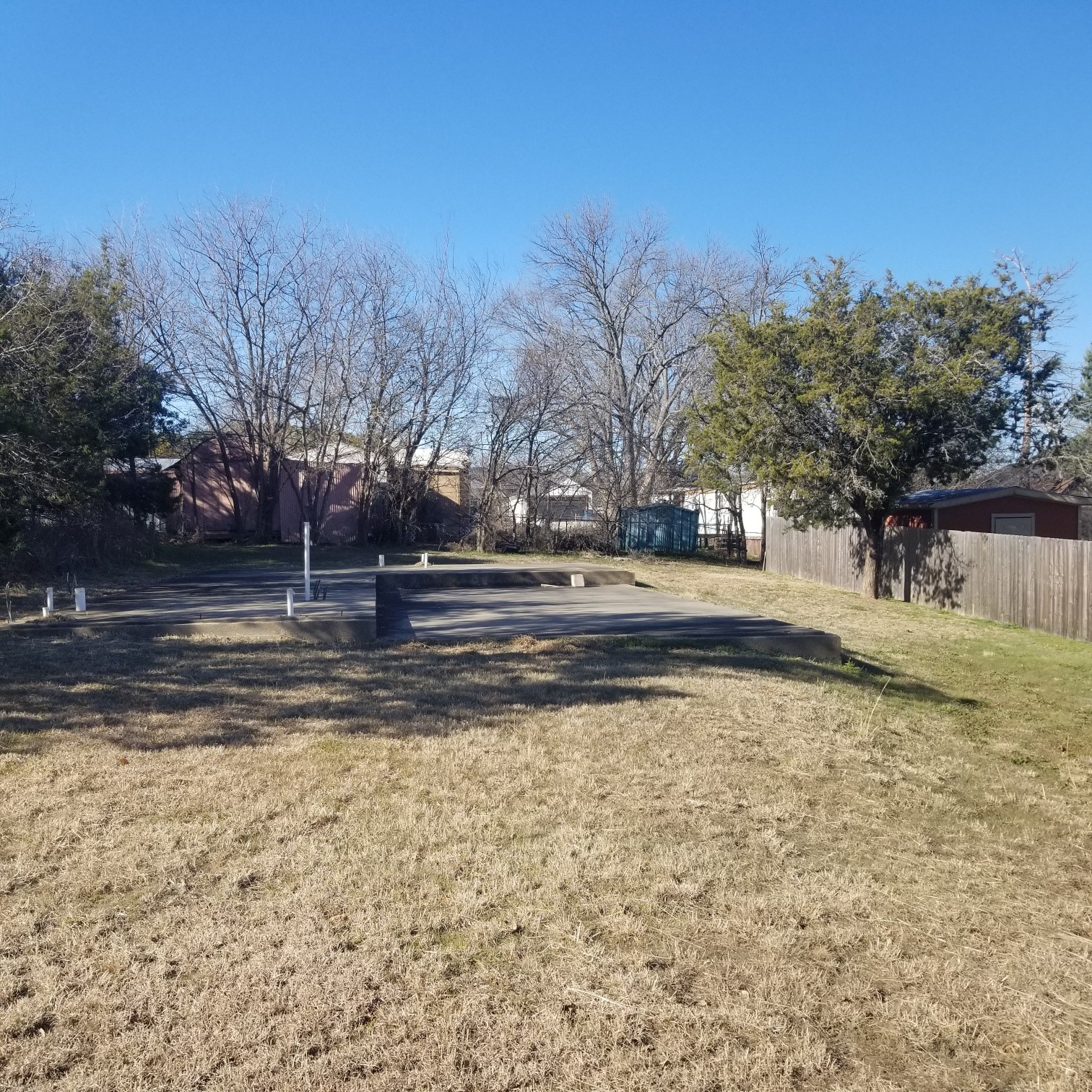 2206 Beverly Drive Granbury TX 76048