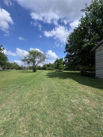 806 Old Base Road Aurora TX 76078