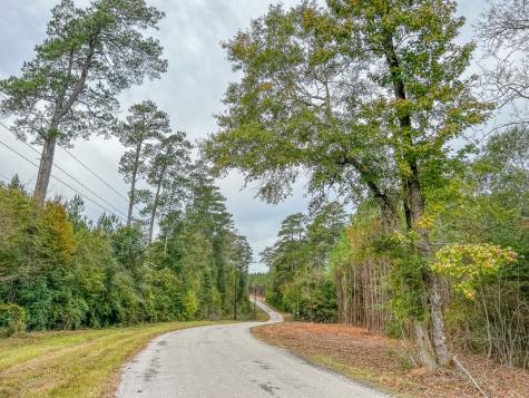020 Cr 2307 Cleveland TX 77327
