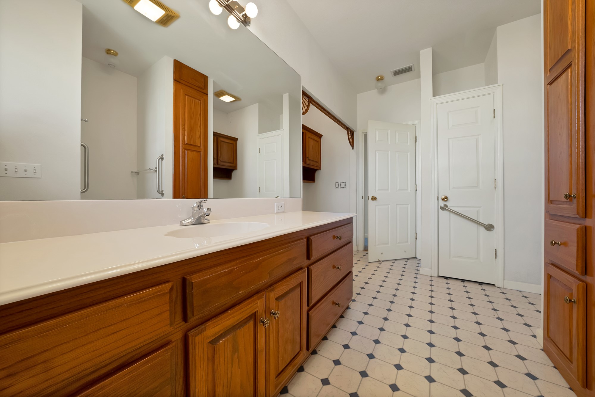 12748 County Road 4077 Scurry TX 75158