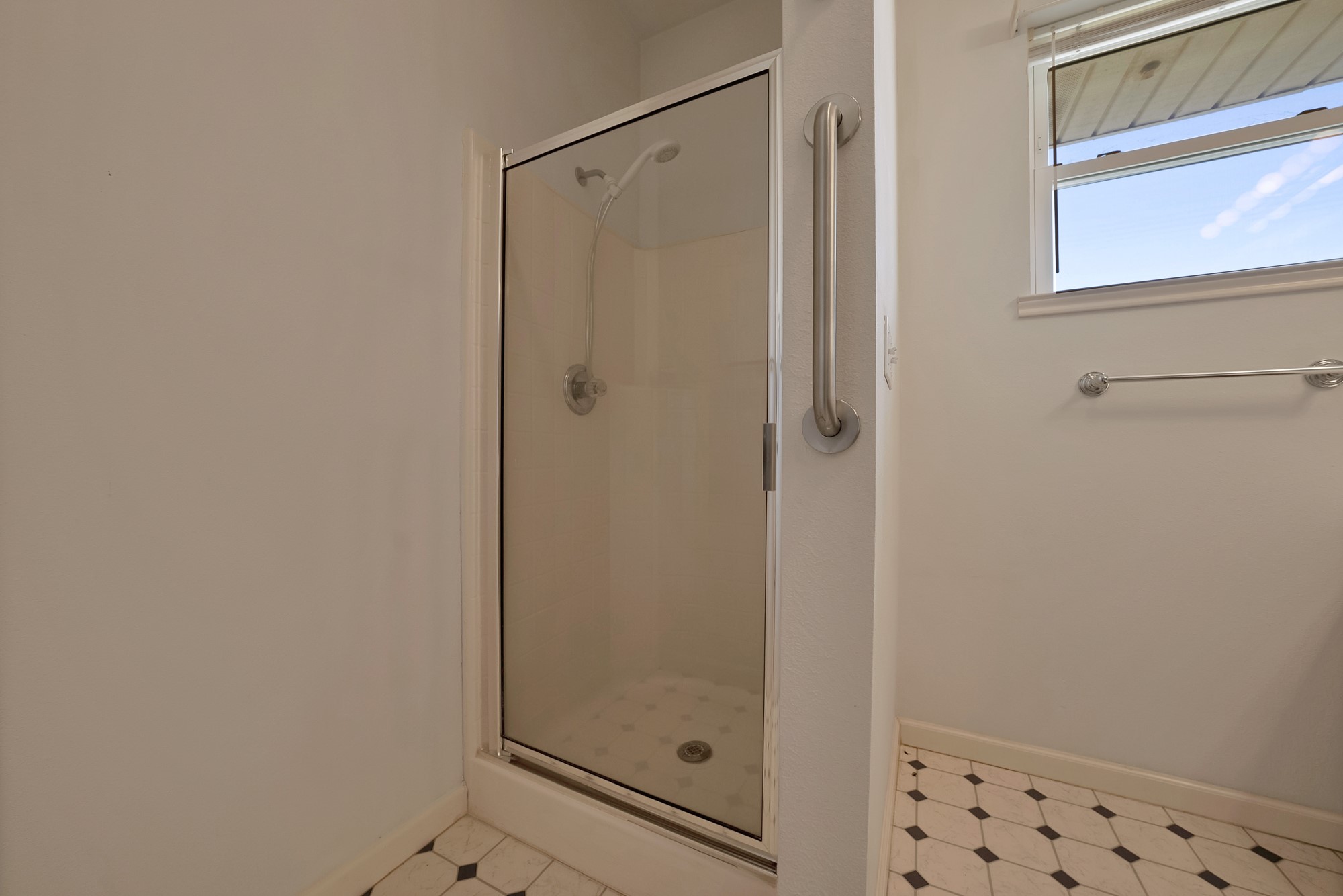 12748 County Road 4077 Scurry TX 75158