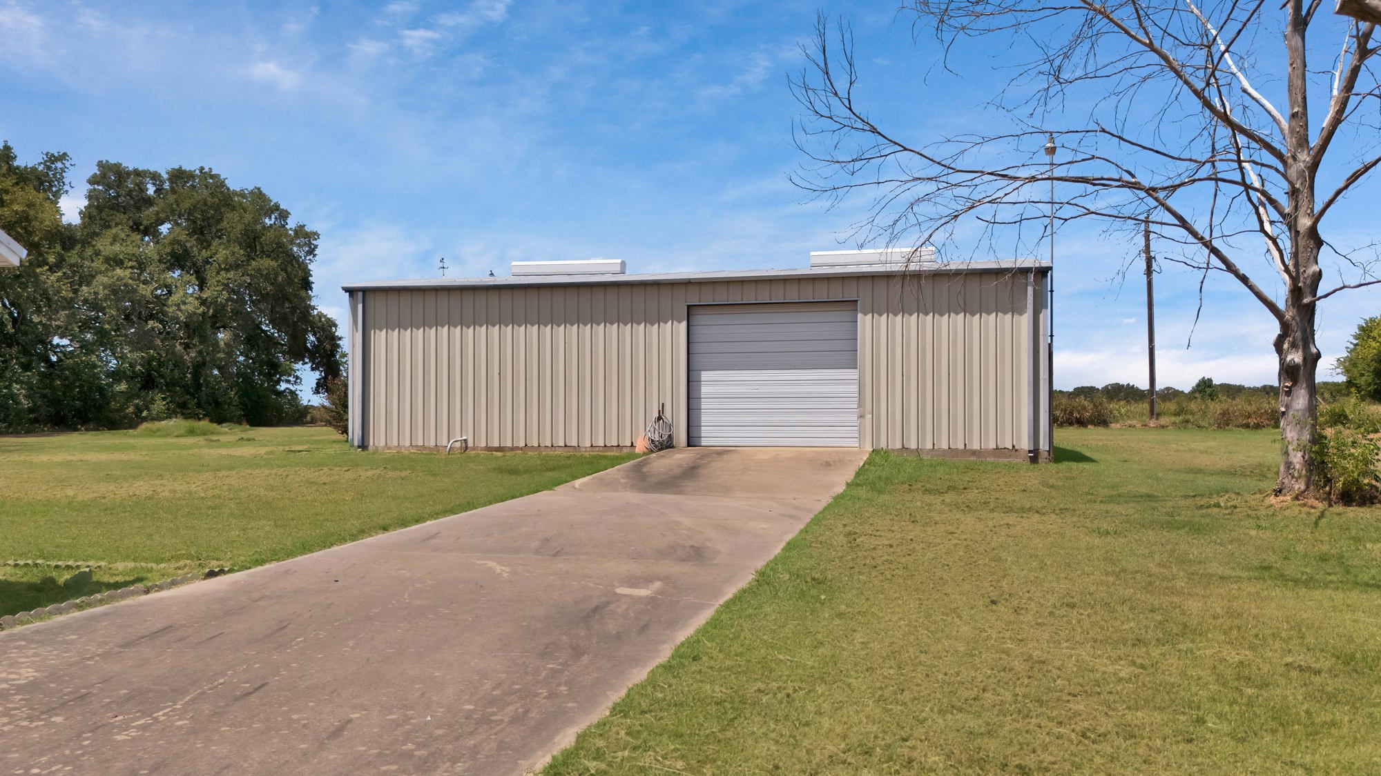 12748 County Road 4077 Scurry TX 75158