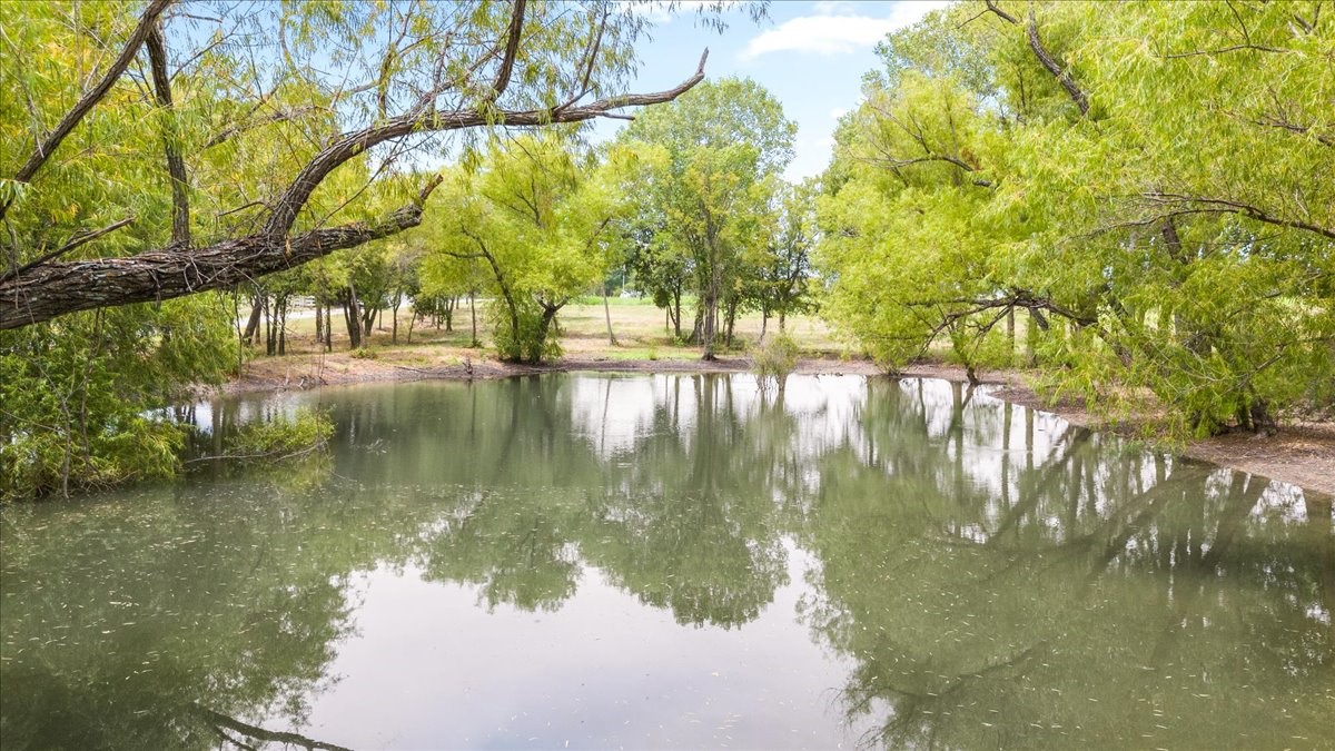 250 Willow Lane Van Alstyne TX 75495
