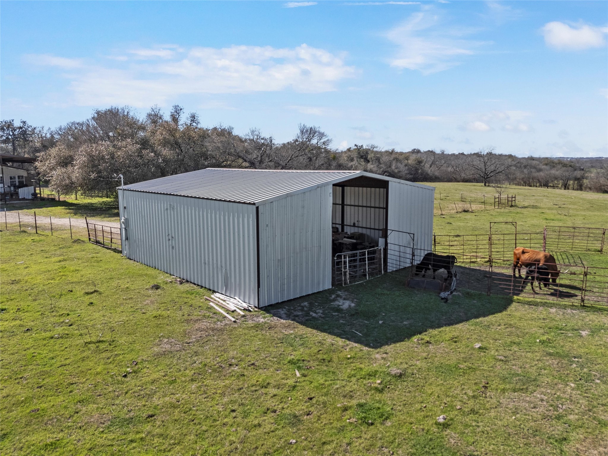 2359 Fm 935 Chilton TX 76632