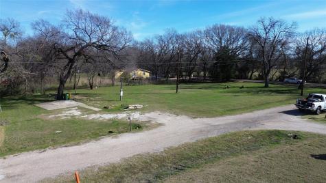 304 N Miller Avenue Hubbard TX 76648