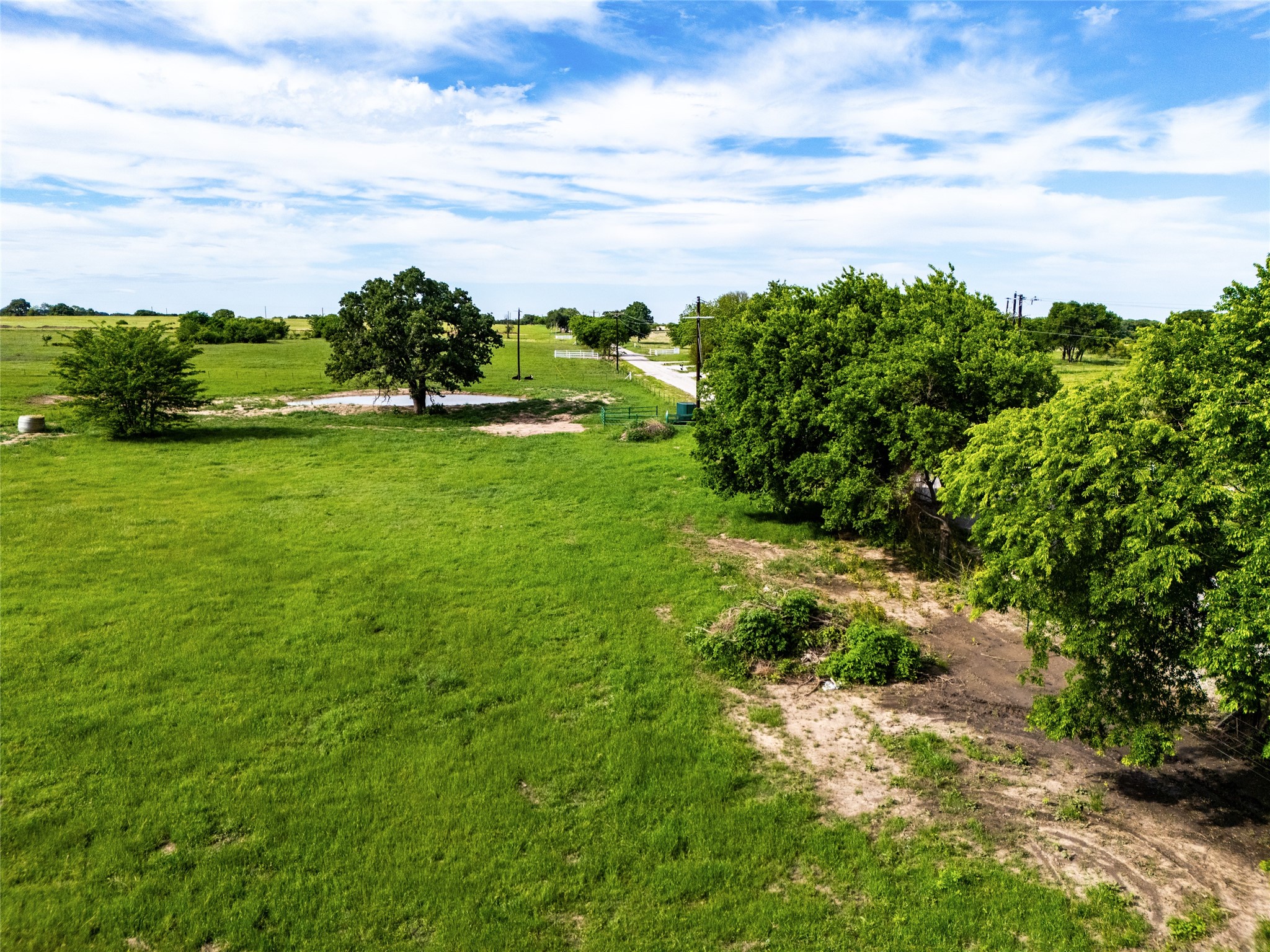 424 County Road 1475 Alvord TX 76225
