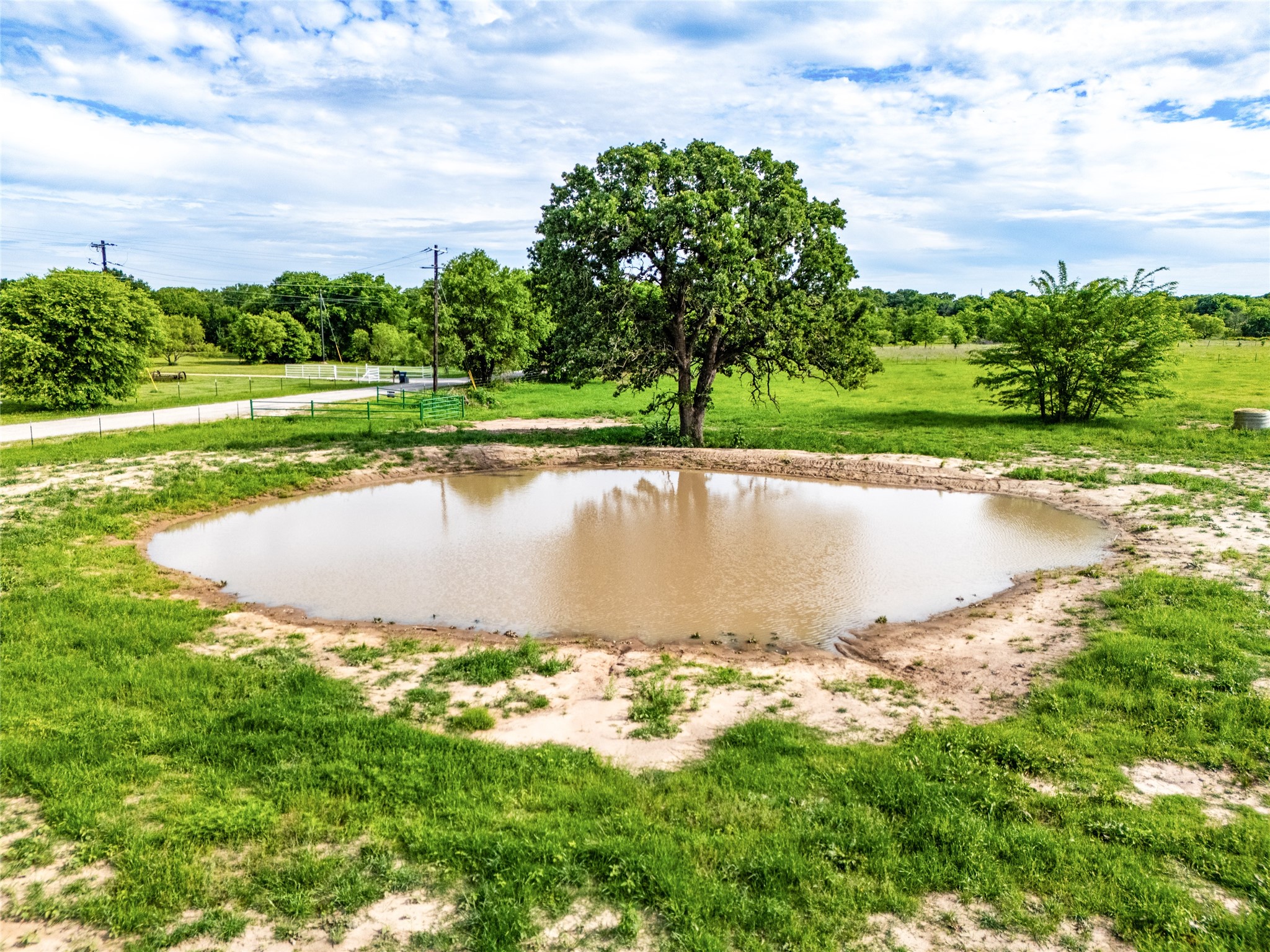 424 County Road 1475 Alvord TX 76225