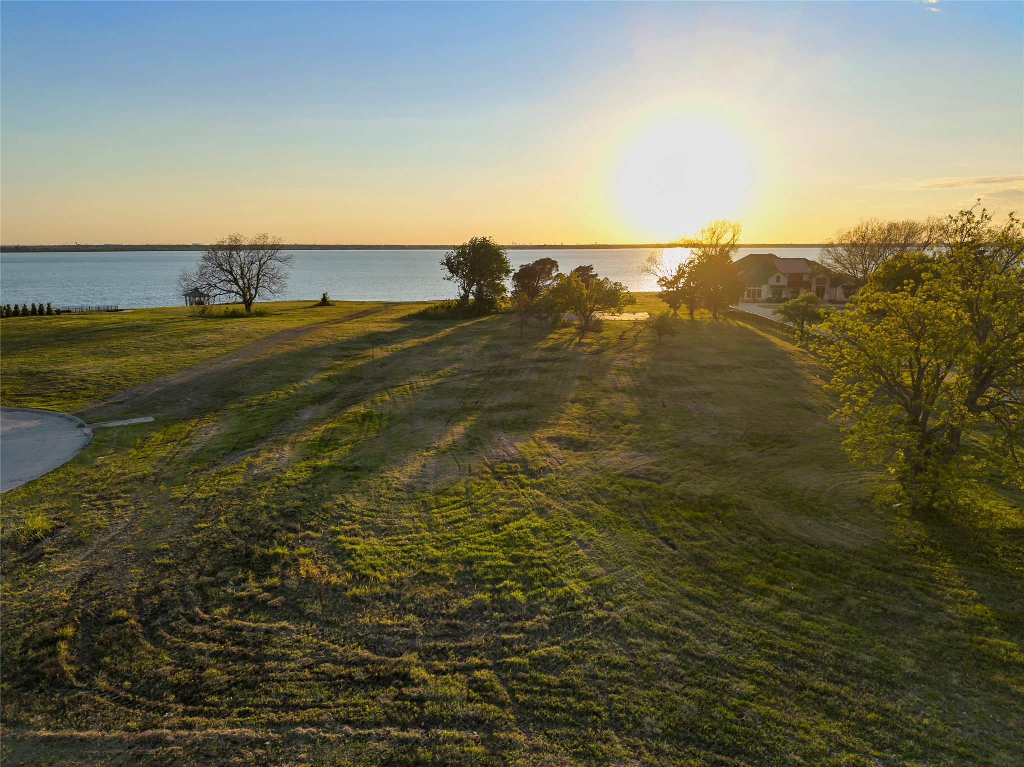1534 Hubbard Drive Heath TX 75032