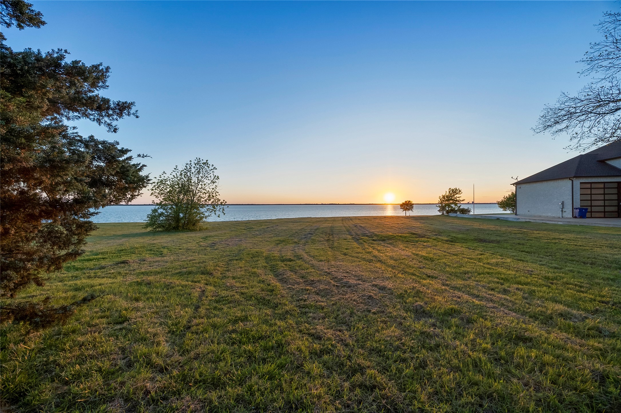 1534 Hubbard Drive Heath TX 75032