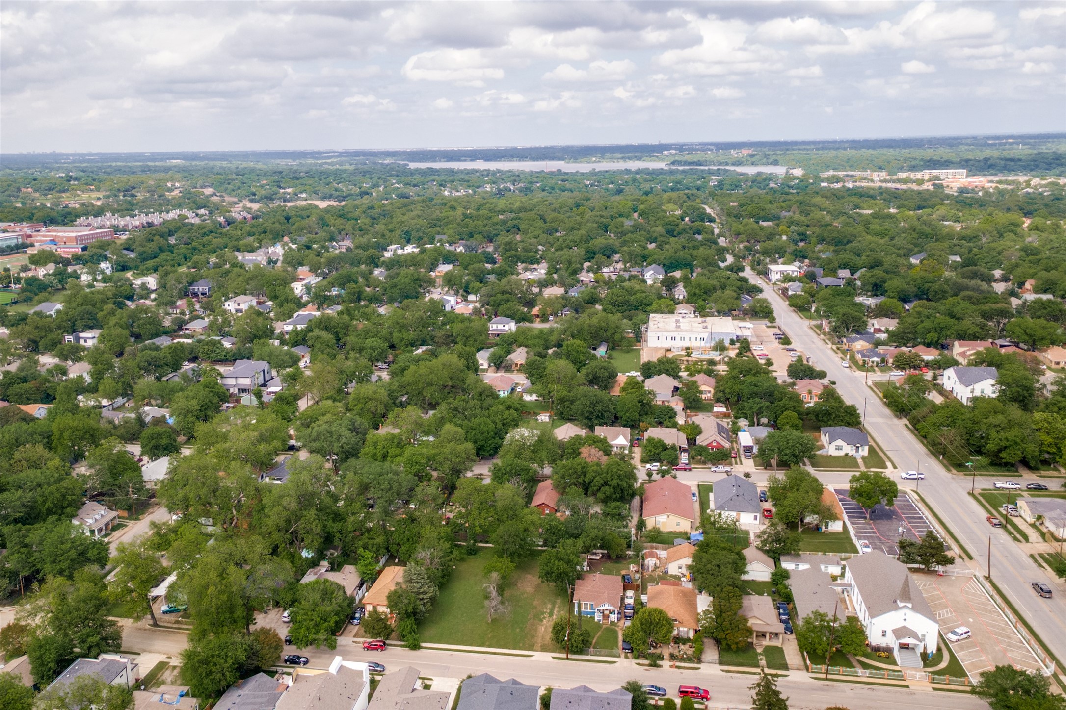 622 Parkview Avenue Dallas TX 75223