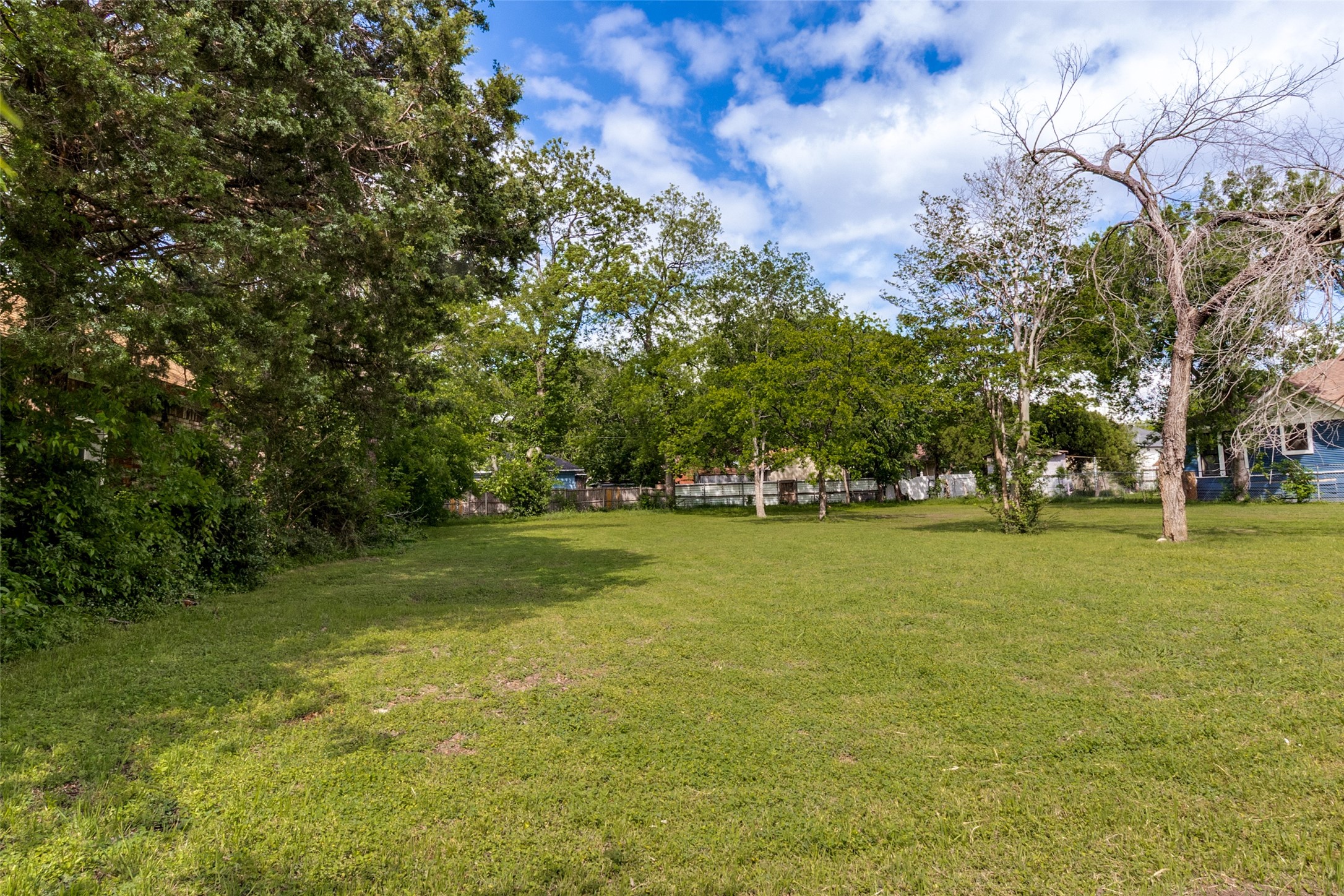 622 Parkview Avenue Dallas TX 75223