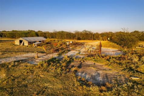 5081 154 Highway Yantis TX 75497