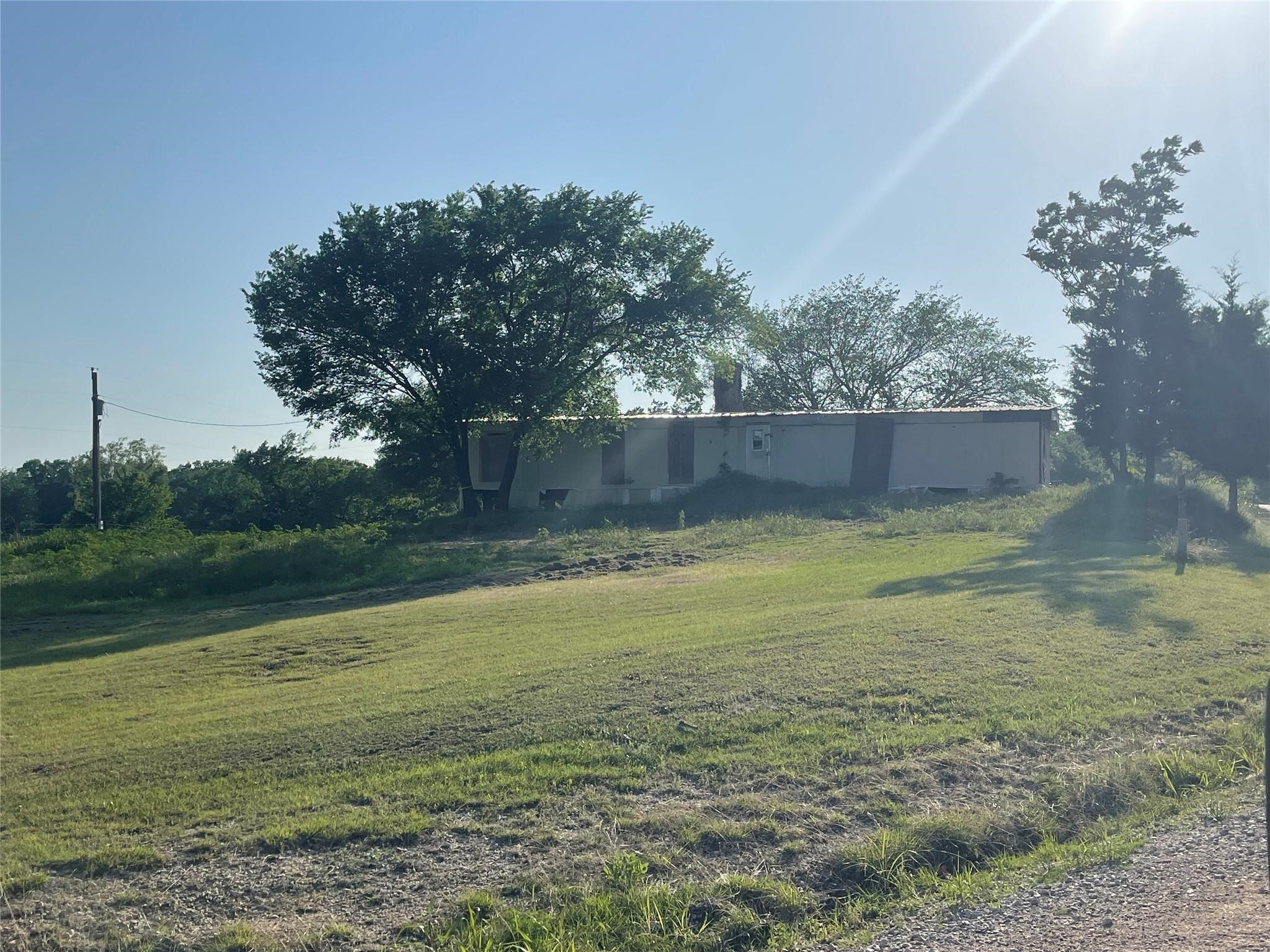 858 County Road 2395 Alvord TX 76225