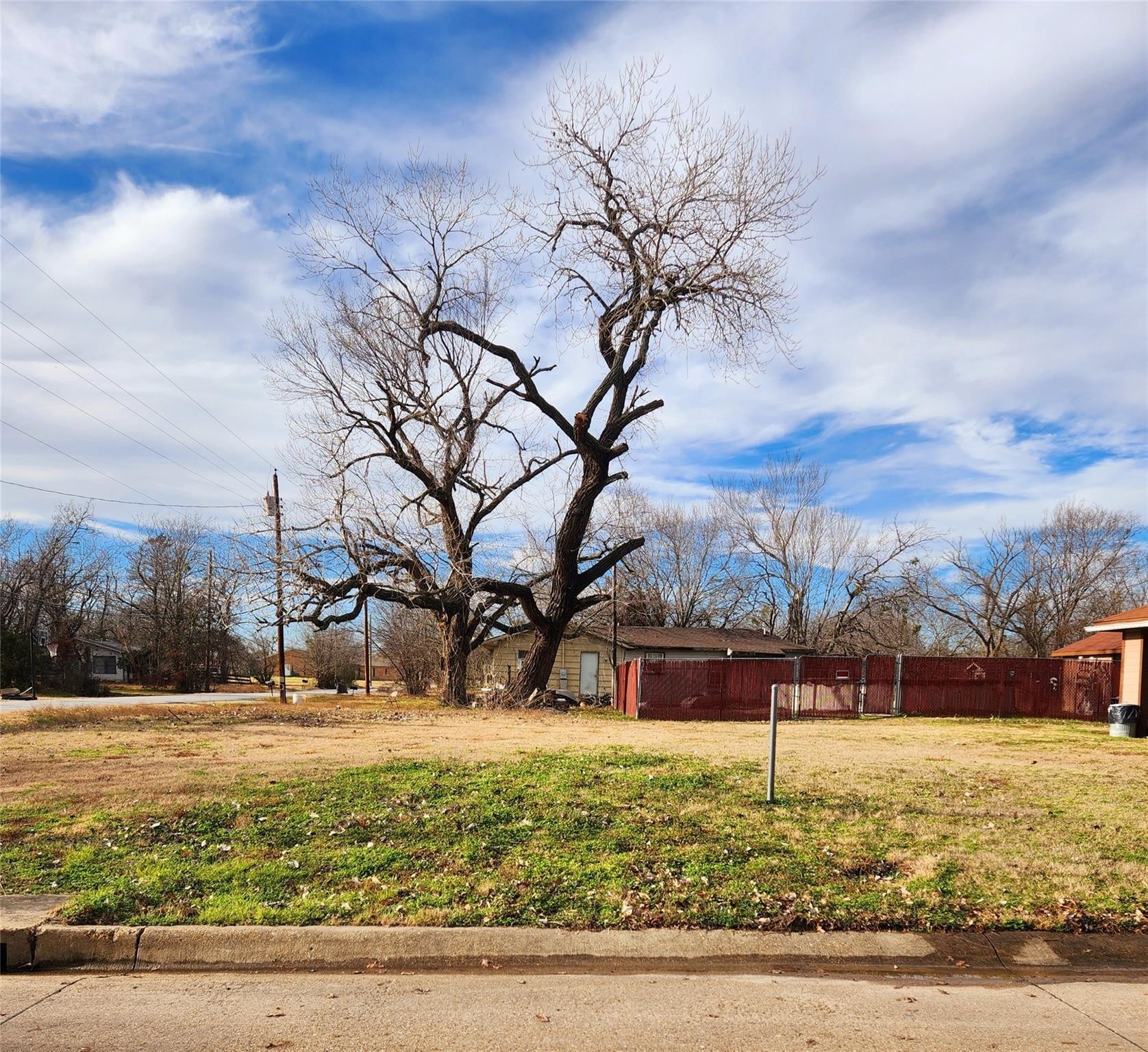 101 Chappell Street Terrell TX 75160