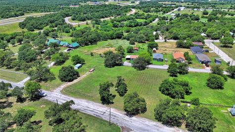 604 S Mill Street Bowie TX 76230