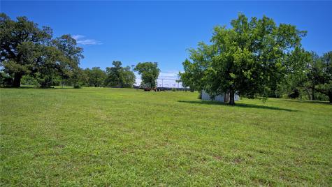 604 S Mill Street Bowie TX 76230