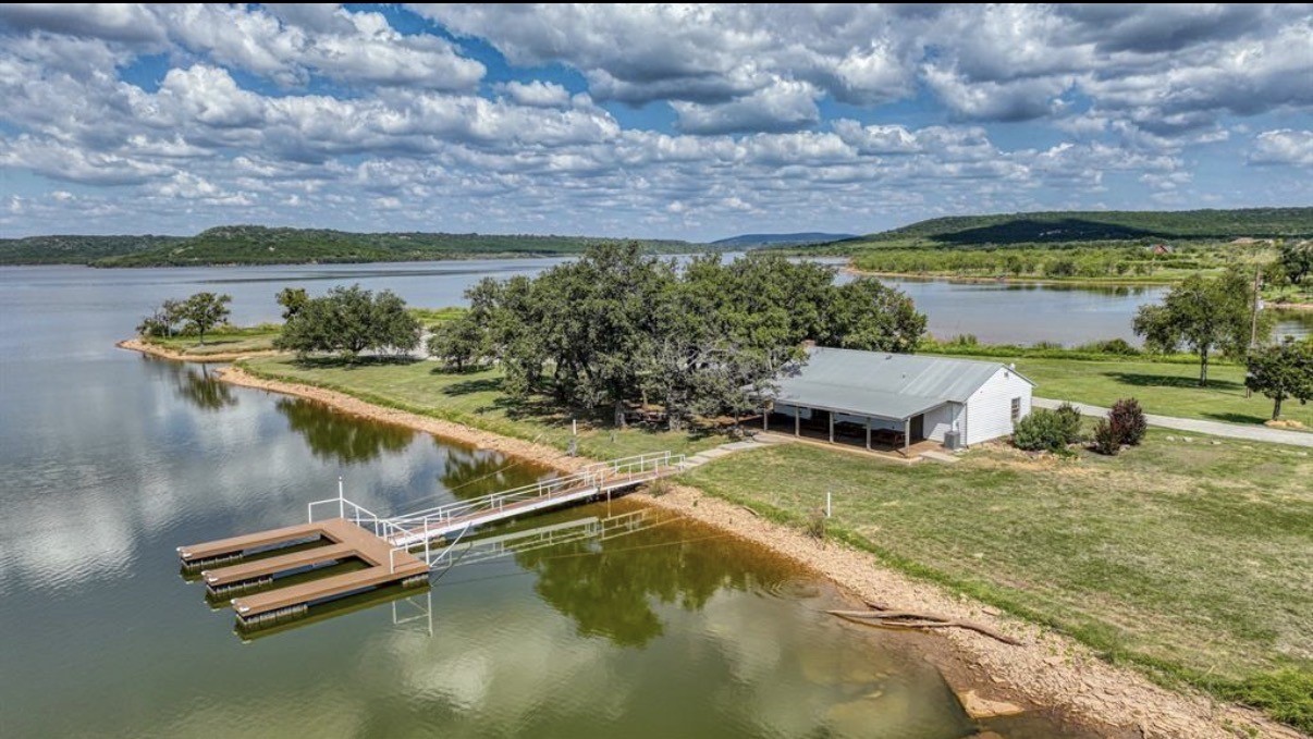 1018 Turtle Dove Lane Graford TX 76449