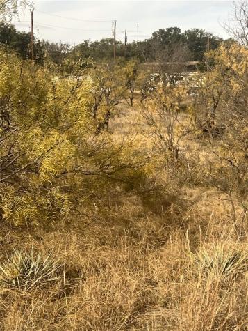 907 N Lakeside Lane May TX 76857