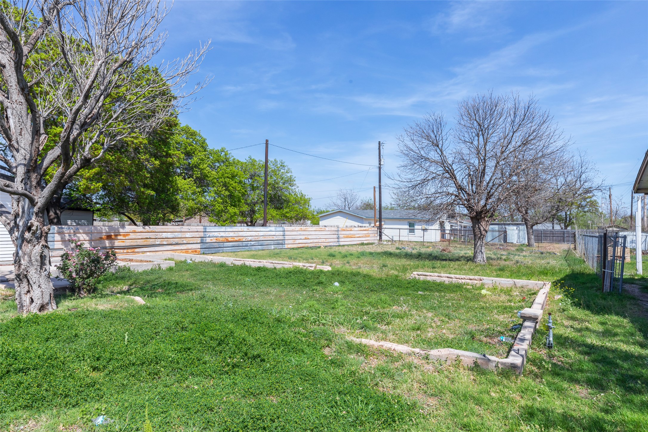 505 Scott Street Tye TX 79563