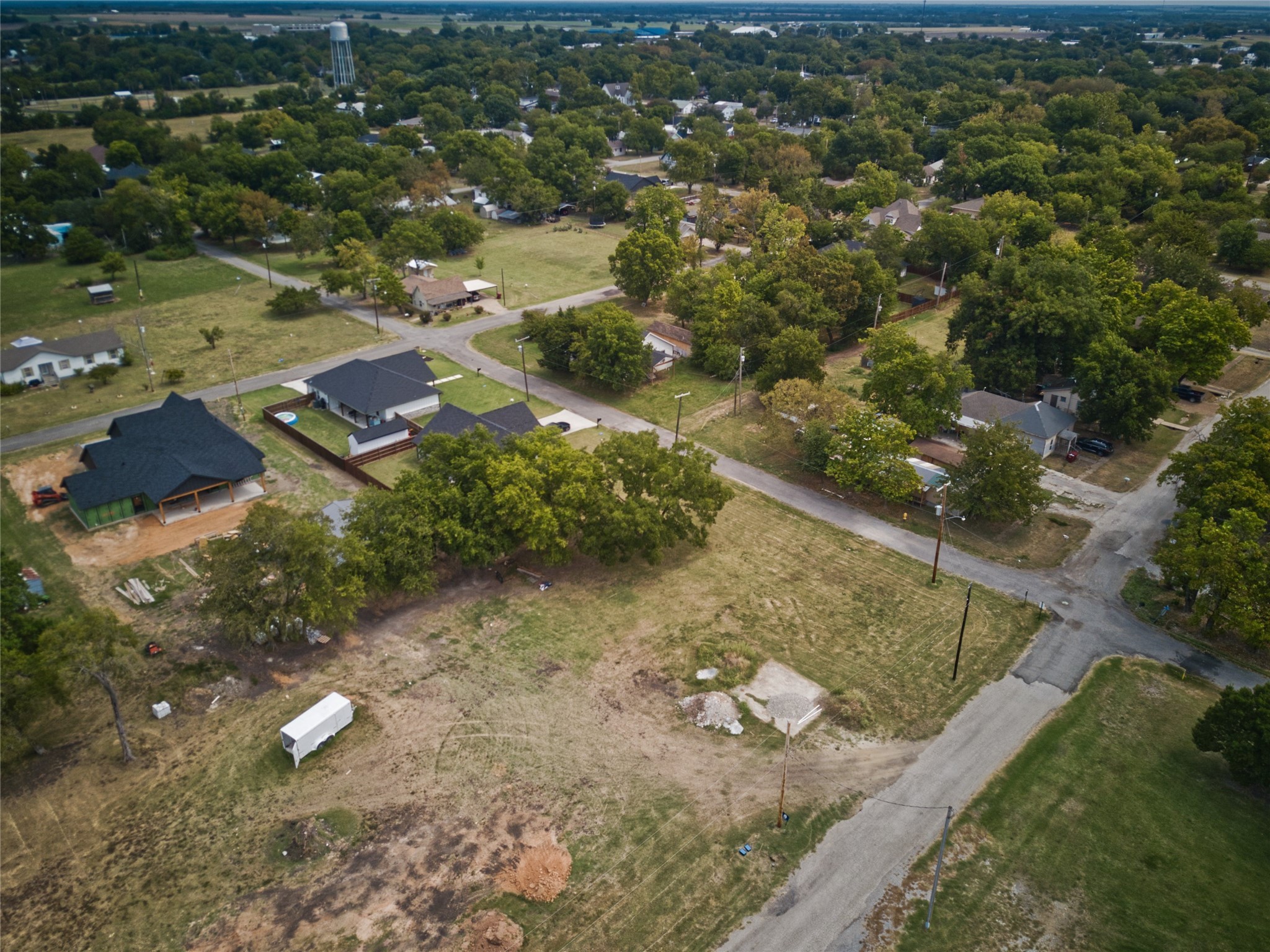 400/402 W Hunt Street Leonard TX 75452