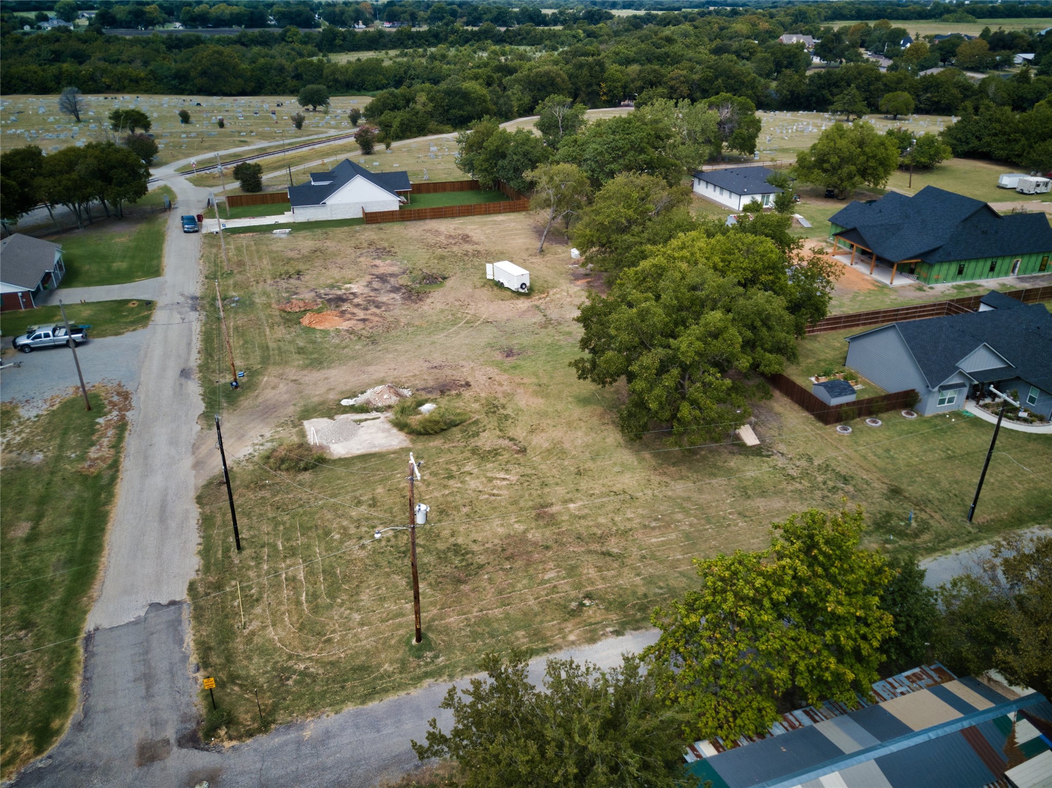 400/402 W Hunt Street Leonard TX 75452