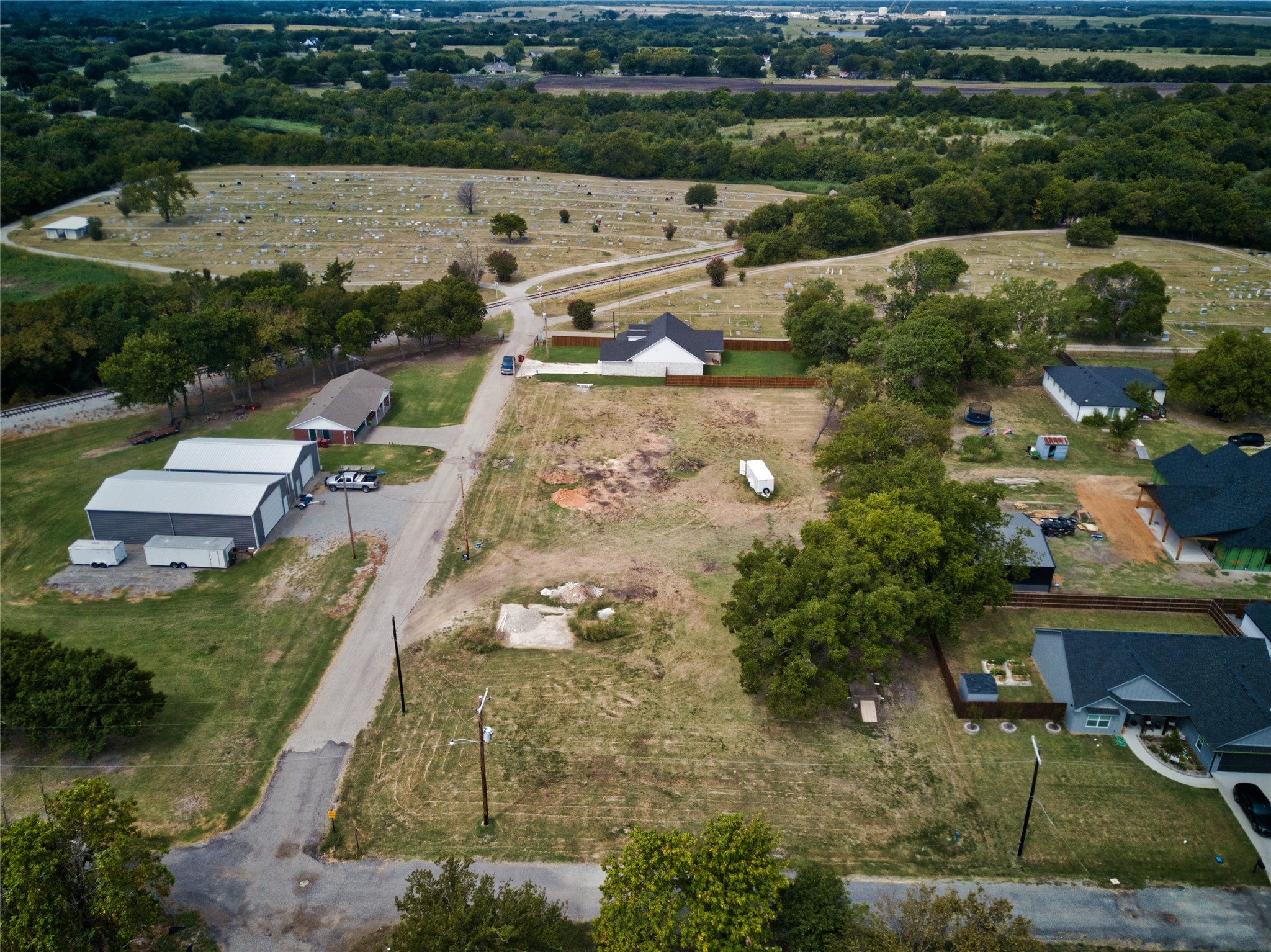 400/402 W Hunt Street Leonard TX 75452