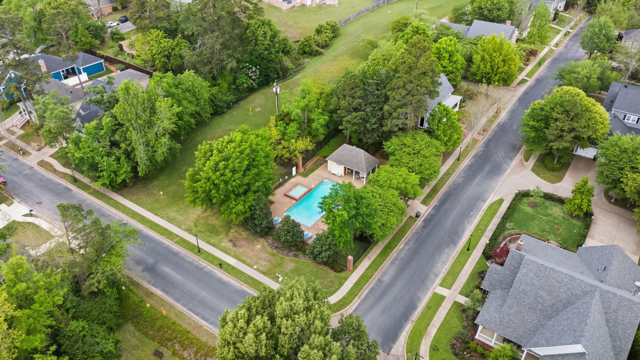 3933 Charleston Park Tyler TX 75701