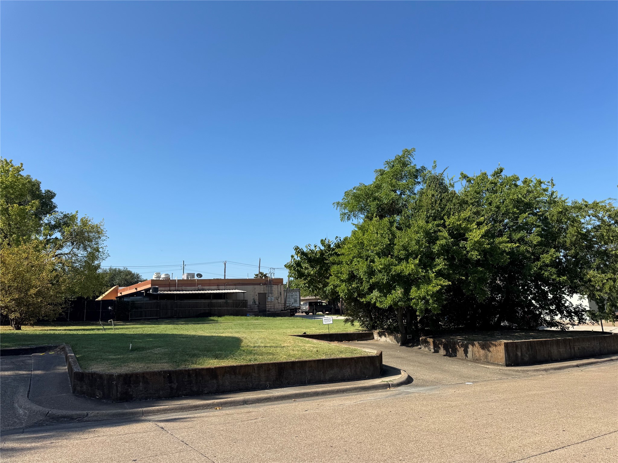 205 W Kaufman Rockwall TX 75087
