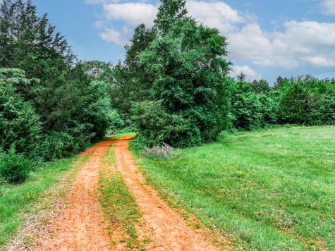 3732 Us Highway 84 Palestine TX 75801
