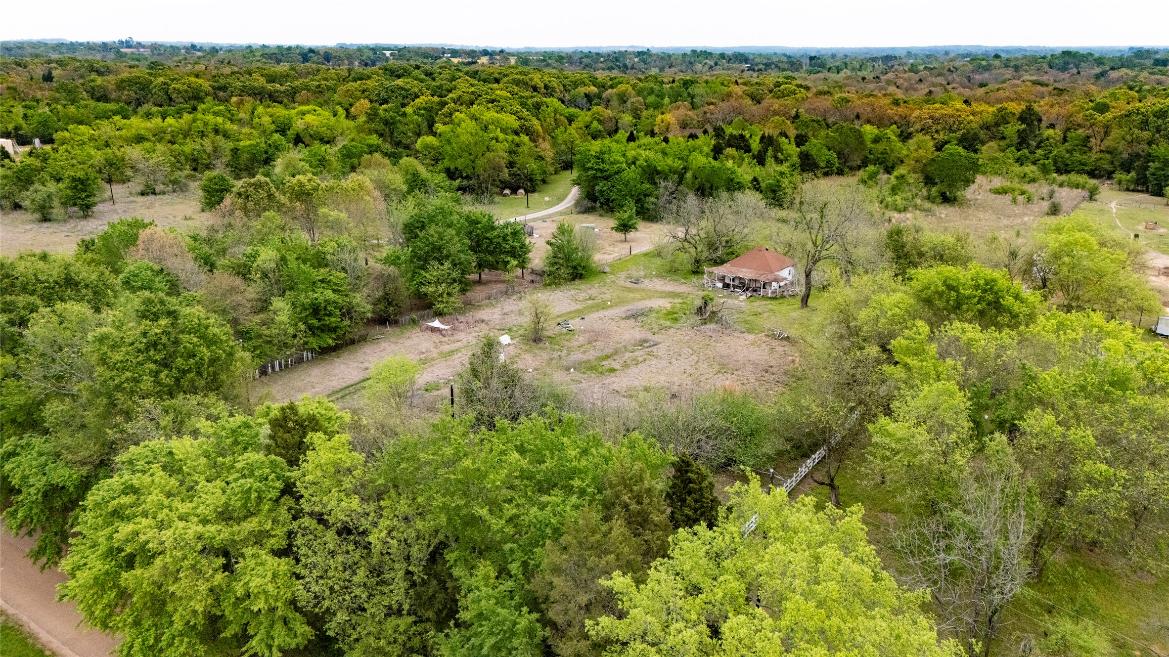 9722 County Road 3909 Athens TX 75752