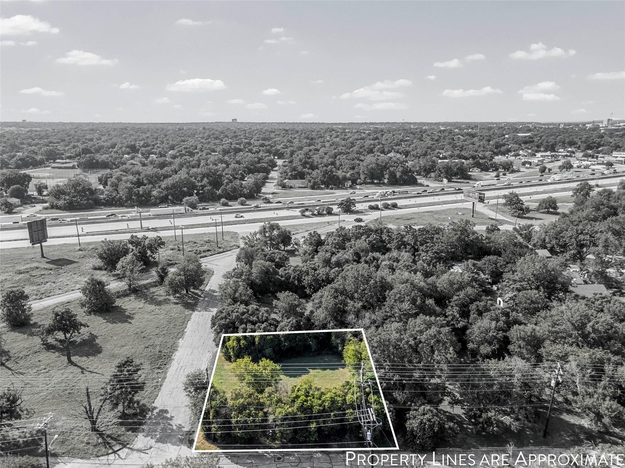 2211/2219 Daughtrey Avenue Waco TX 76706